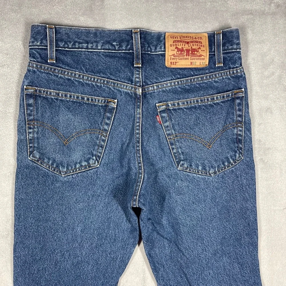90's Levi's 517 Boot Cut Jeans Mens 32x32 Blue Medium Wash Denim 0216 Vintage